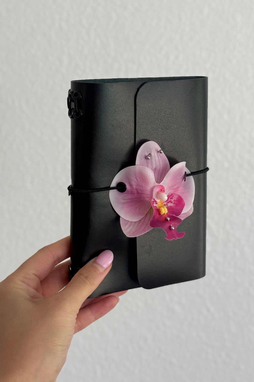 A6 light pink orchid