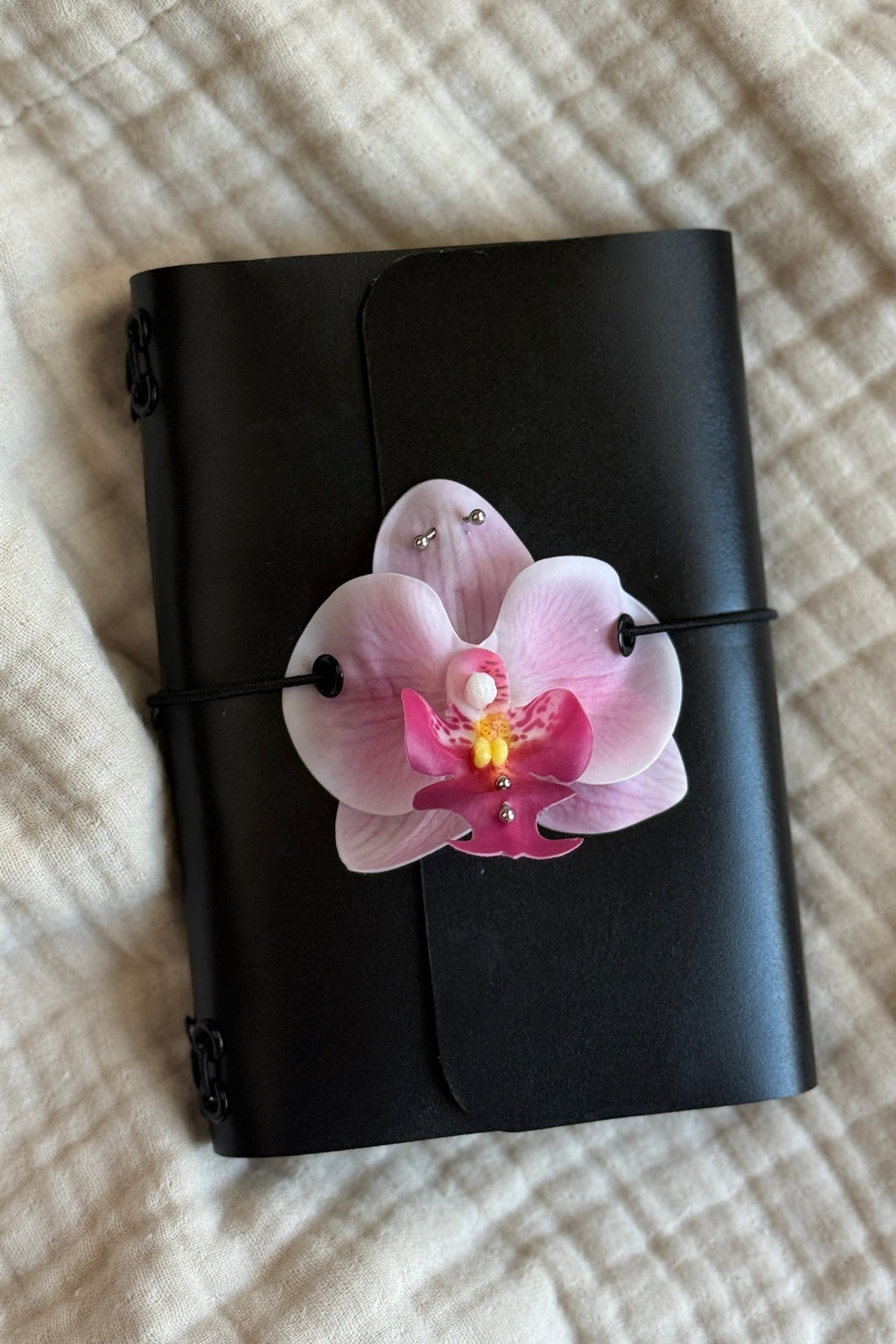A6 light pink orchid
