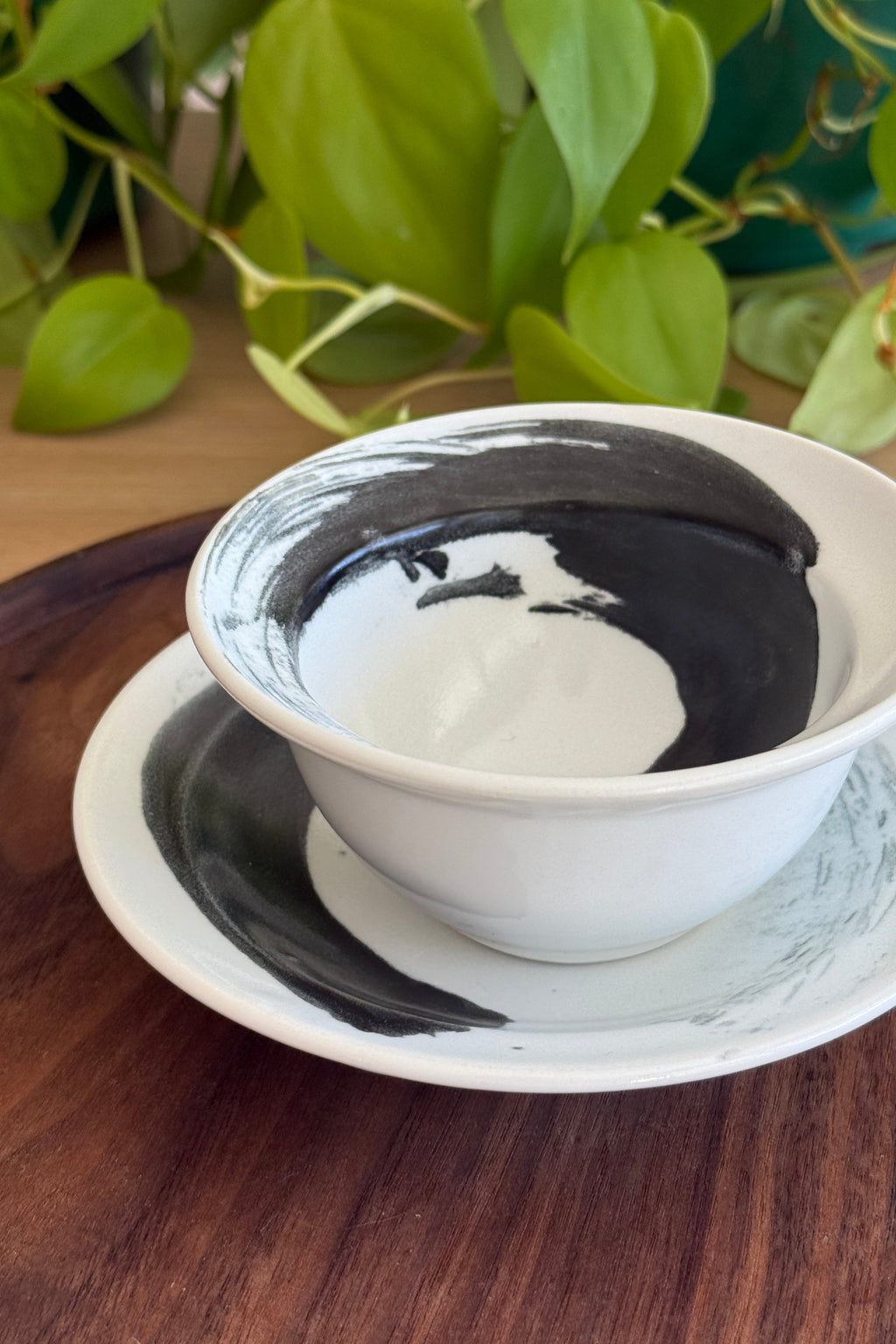 Brushstroke Porcelain Set