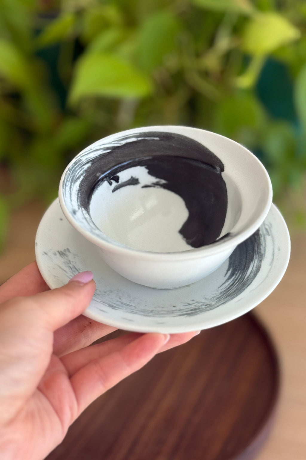 Brushstroke Porcelain Set
