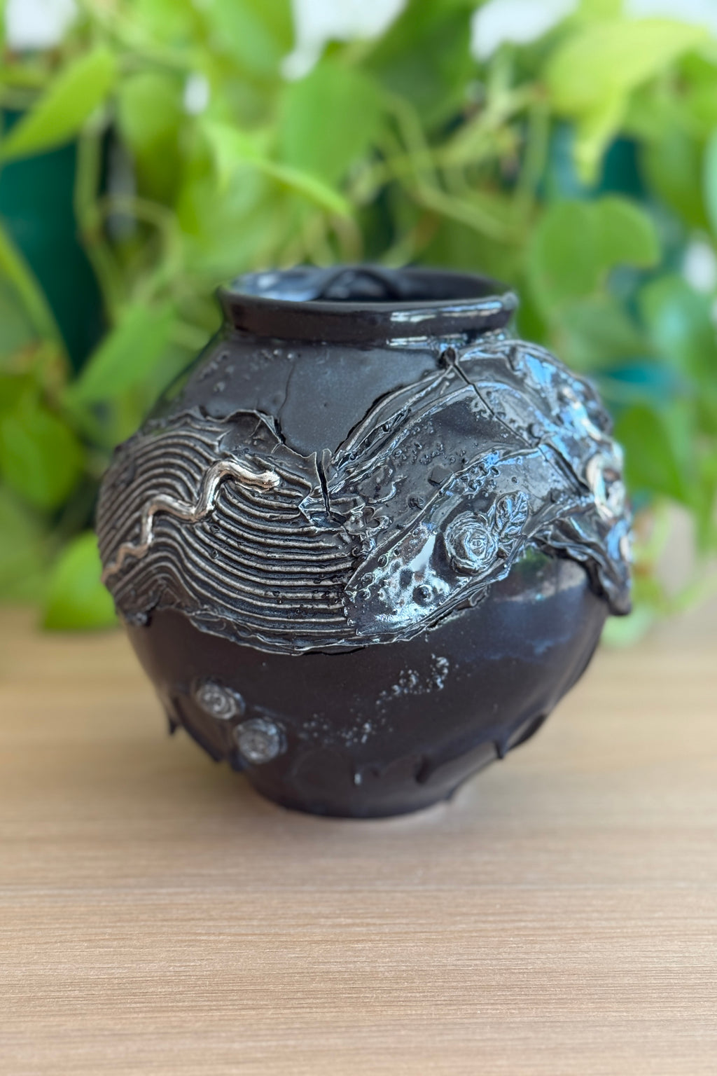 Black Frosted Snakes Mini Moon Jar