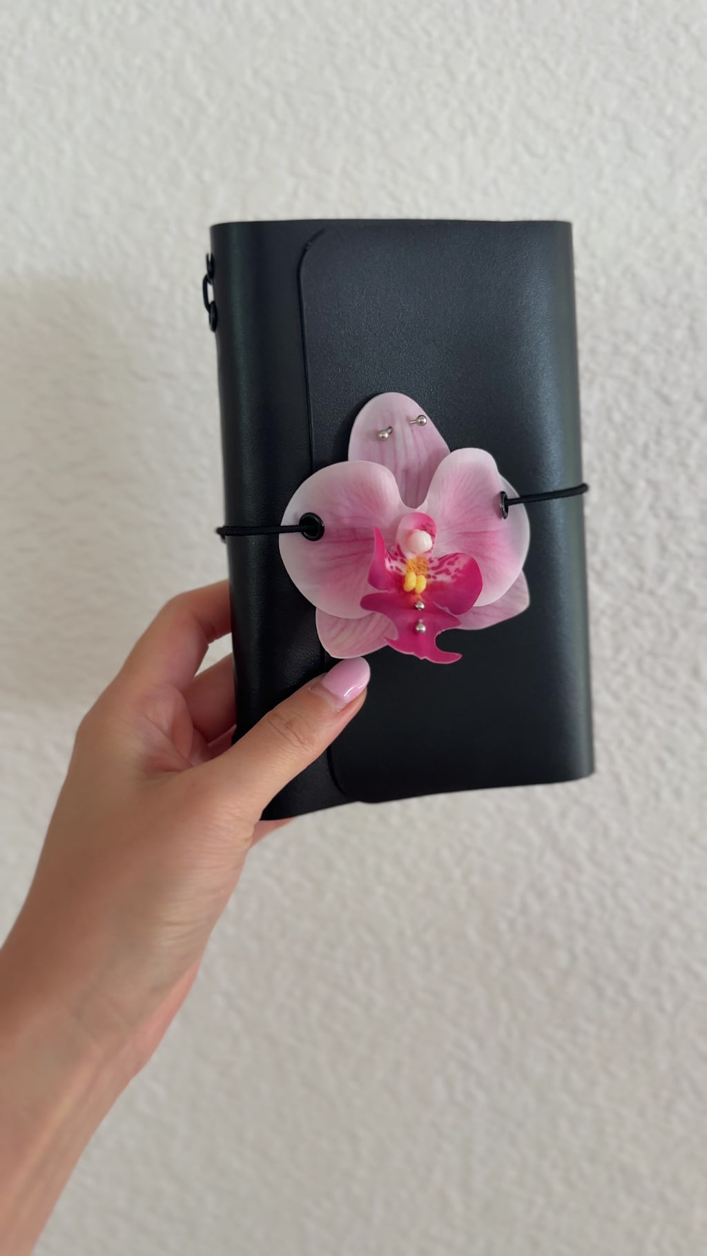 A6 light pink orchid